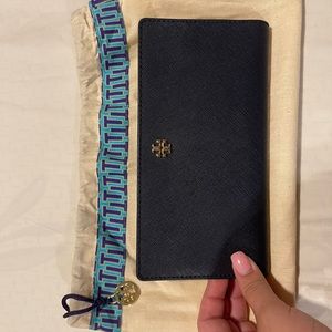 Tory Burch wallet/wristlet